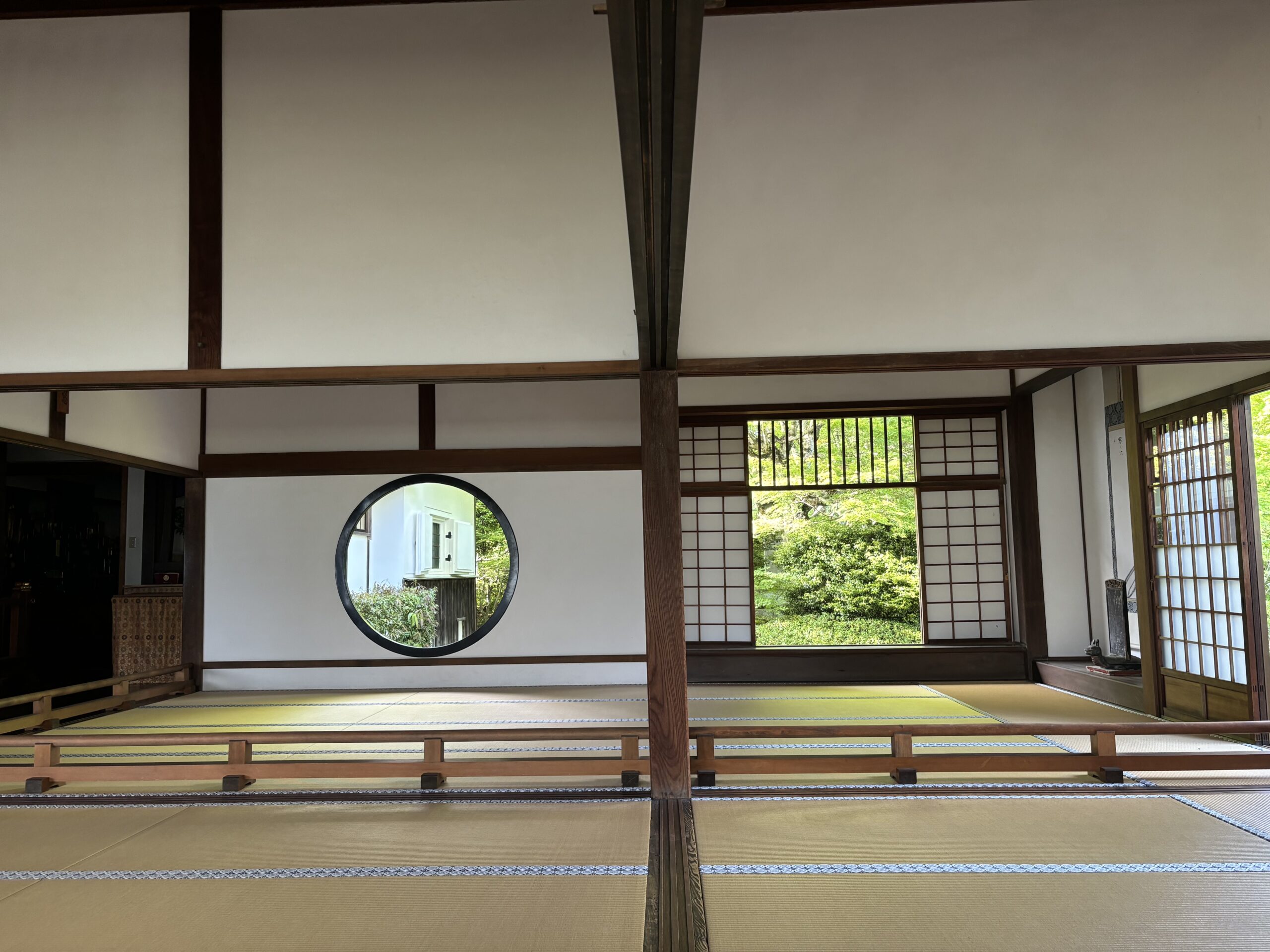 源光庵 悟りの窓 別角度