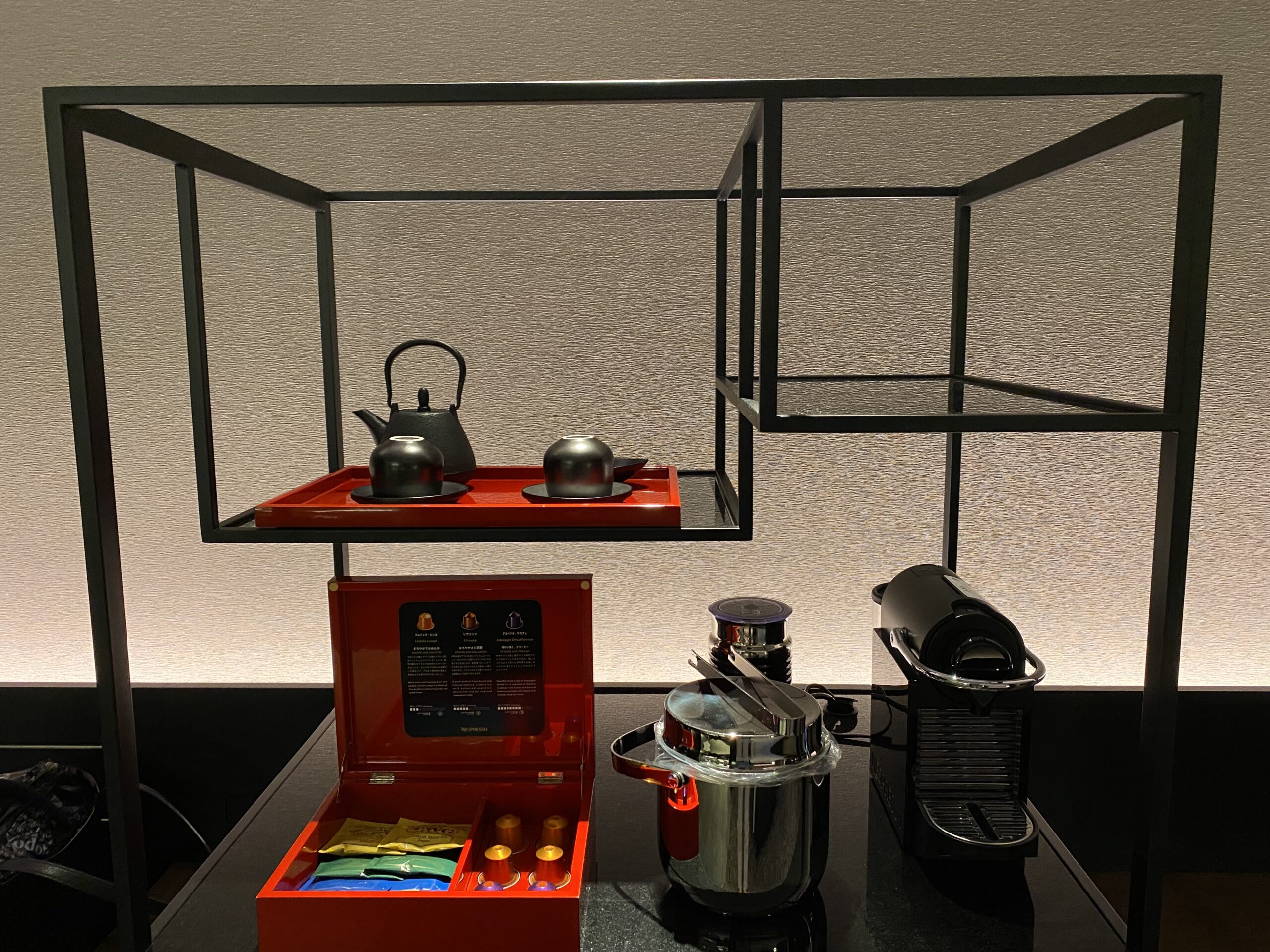 コンラッド大阪 客室 TWGティーセット ネスプレッソ