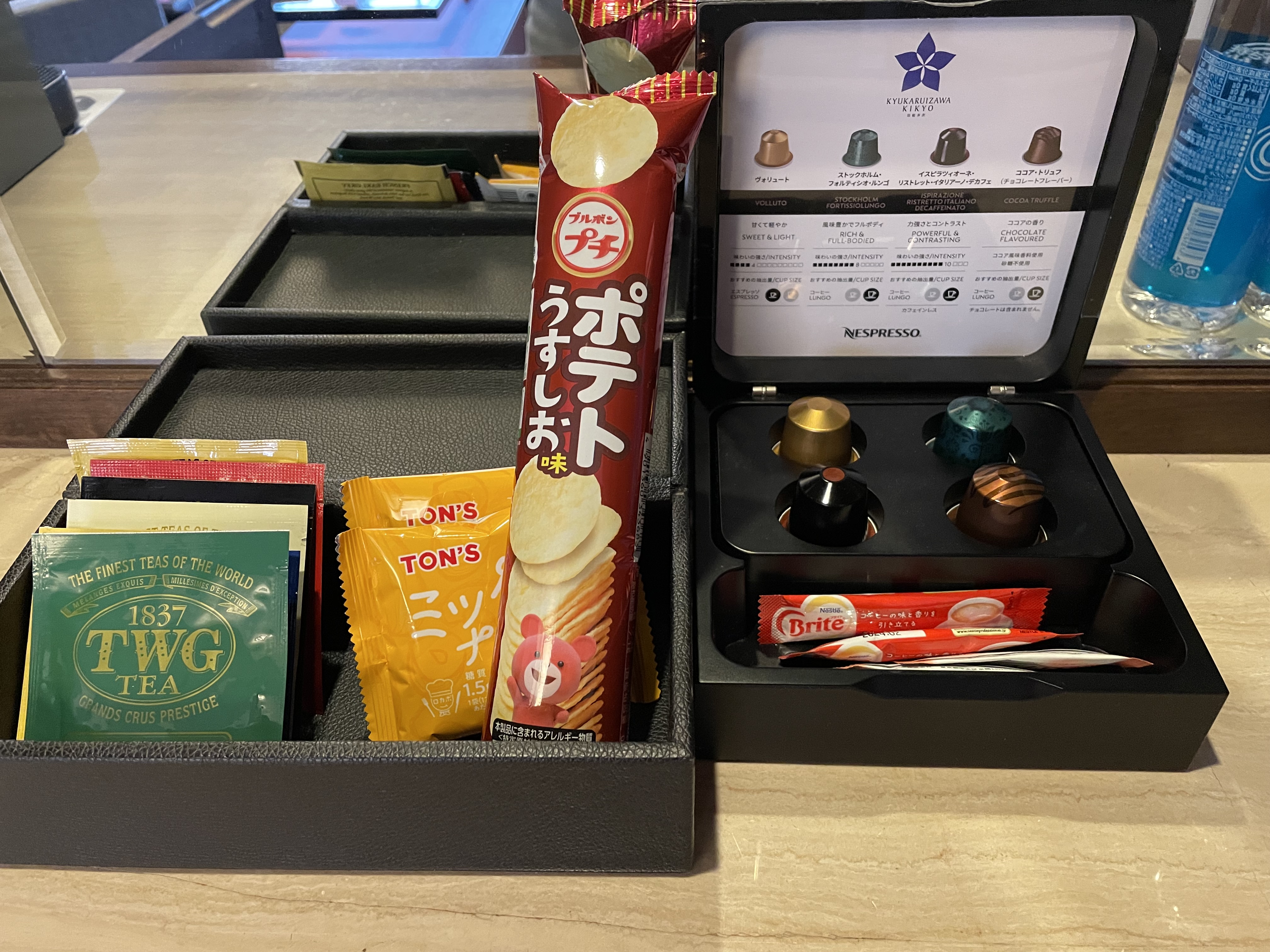 旧軽井沢KIKYO THE LOUNGE ラウンジ 内観