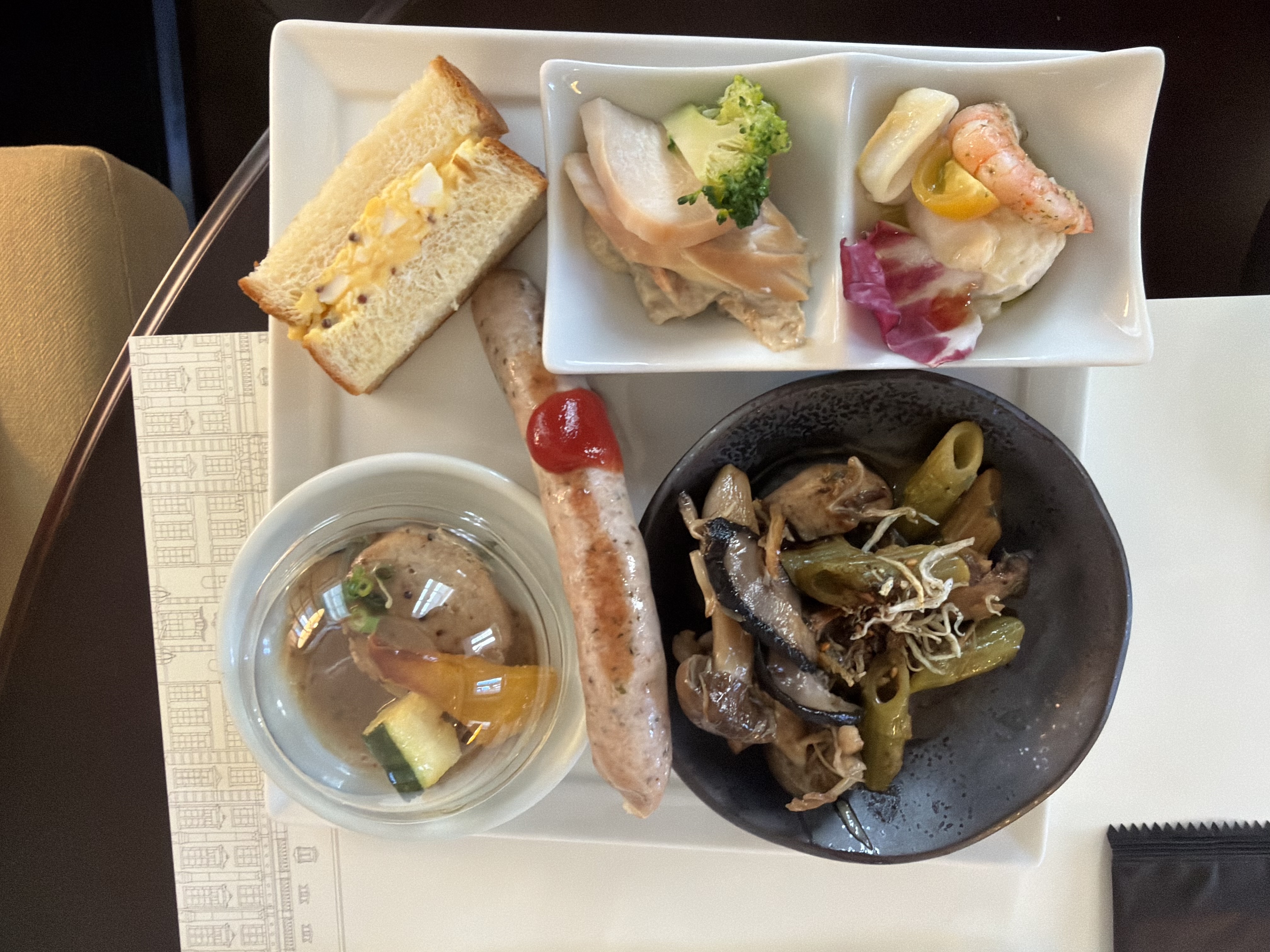 東京ステーションホテル 廊下 アーチ 歴史的建築