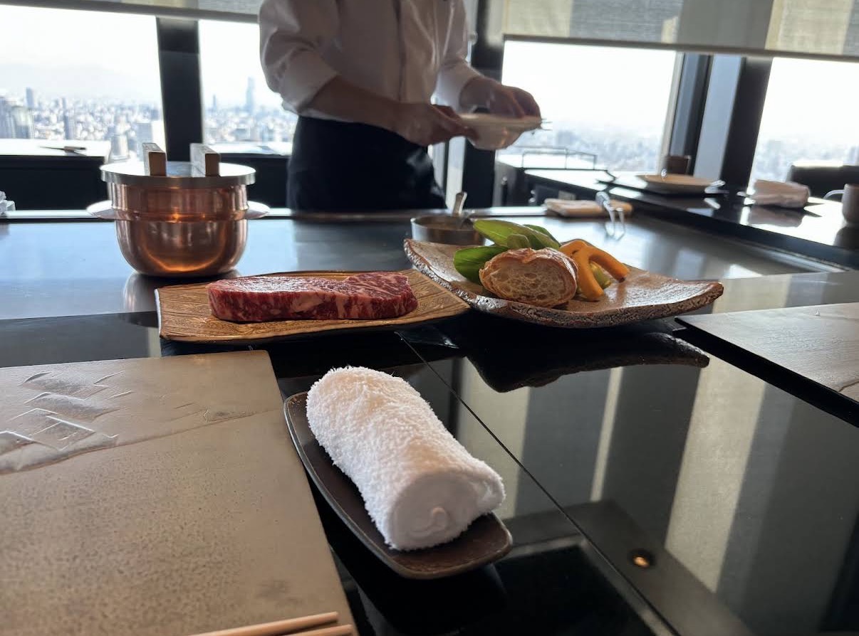 コンラッド大阪 蔵 鉄板焼き 和牛 大阪の景色 シェフ