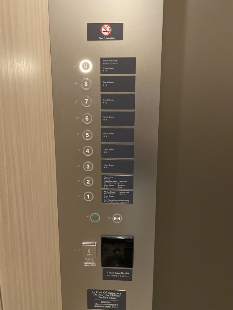 ヒルトン沖縄瀬底リゾート ラウンジ 抹茶ケーキとクッキー