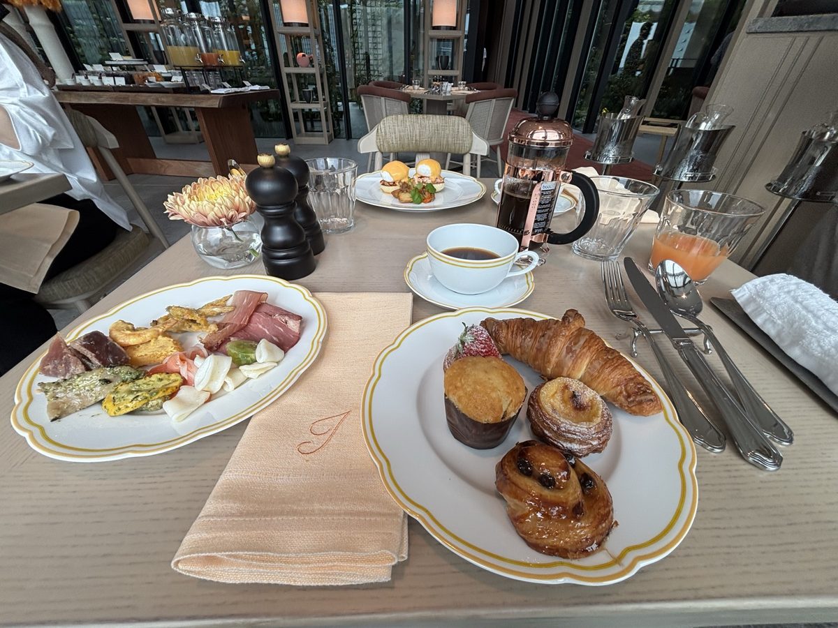 ウォルドーフ大阪 朝食ビュッフェ