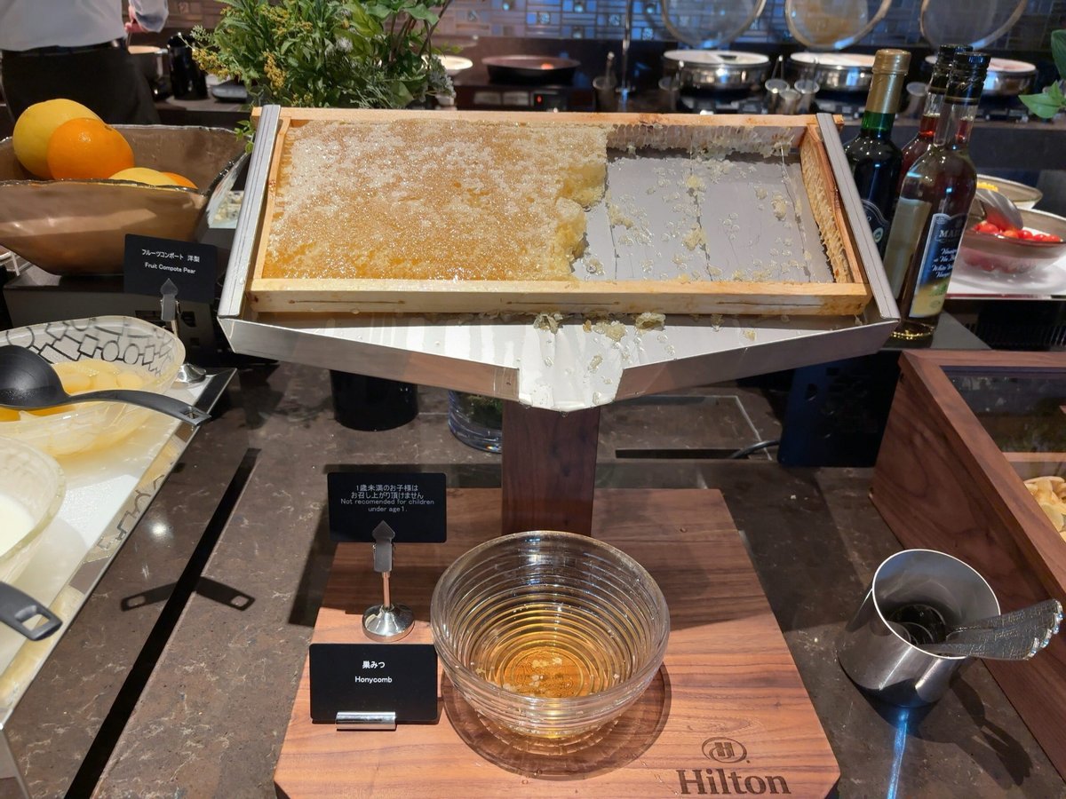 ヒルトン横浜 完全ガイド Kアリーナ直結 ダイヤ - レストラン朝食
