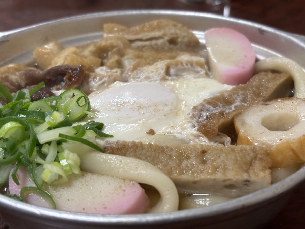 アサヒの鍋焼きうどん(アルミ鍋・甘めの出汁)